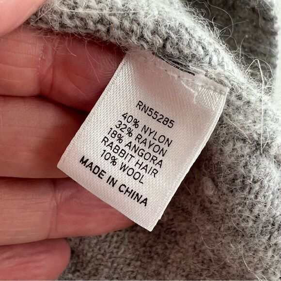 Express Ribbed Angora Wool Blend Crop Sweater Sz M - Picture 4 of 4